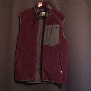 Patagonia Shirts - Men’s Authentic Patagonia Vest Patagonia Shirts - Men’s Authentic Patagonia Vest